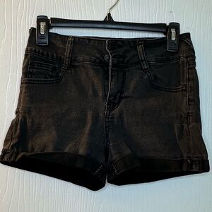 Wallflower black distressed jean‎ shorts juniors 9 rolled cuffs 2 button